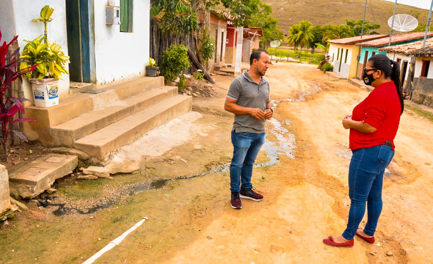 Vereador Edson Lúcio consegue serviços de saneamento junto à COPANOR para o distrito de Avaí